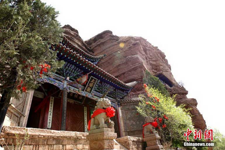 高清:探访中国第二大悬空寺 青海西宁北禅寺【7】